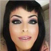 Profesor de lengua que imparte clases a primaria